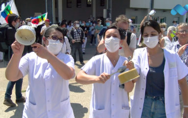 Vidéo: Des moyens pour l’hôpital et colère contre « Le Ségur de la Santé » à Besançon
