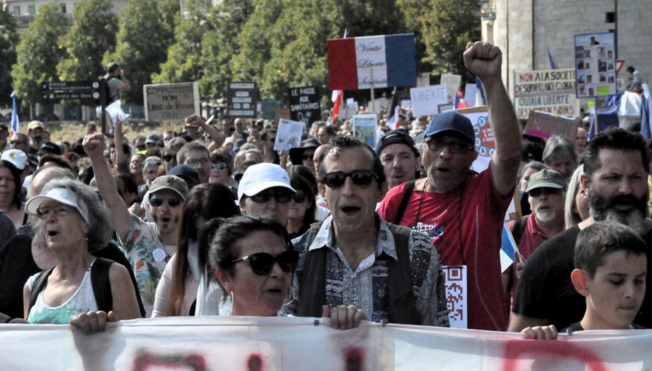Pass sanitaire : 1 500 manifestants à Besançon