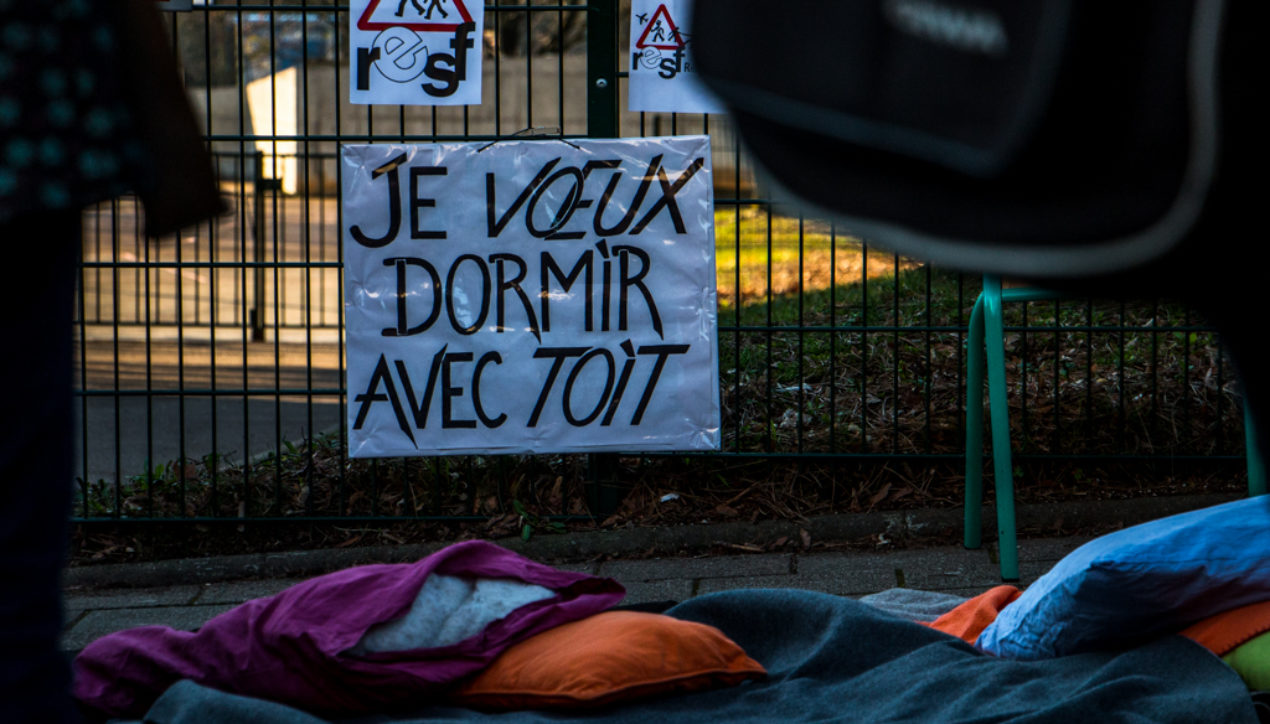 Photo reportage : Des enfants scolarisés et leurs parents mis à la rue à Besançon