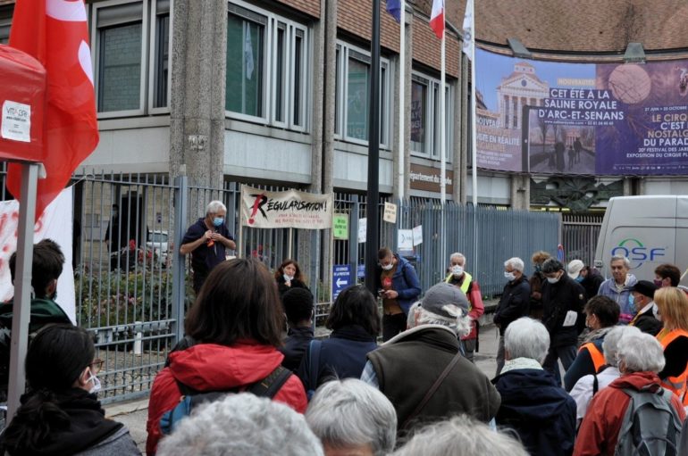 Besançon : grève et mobilisation pour défendre les contrats jeunes majeurs.