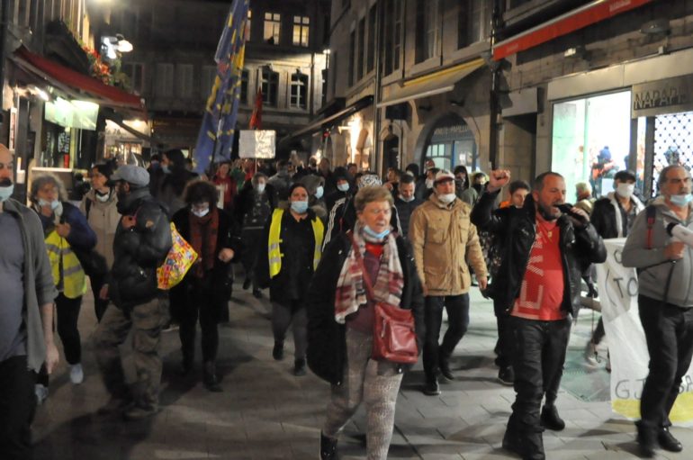 Besançon : 150 manifestants « pour les libertés publiques. »