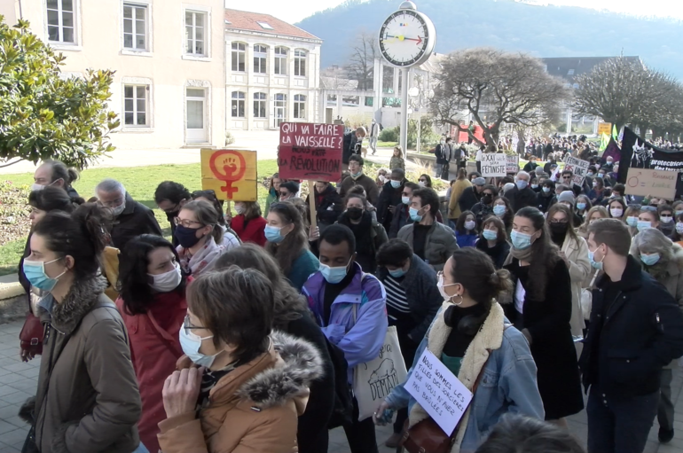 Besançon : 700 manifestant.e.s au cortège féministe