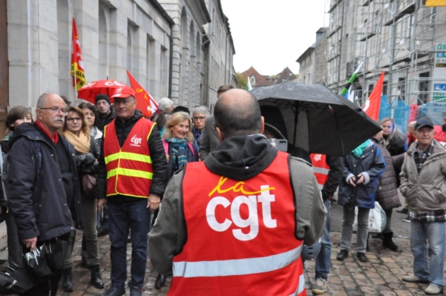 Manifestation syndicale devant la Préfécture du Doubs | Photo Toufik-De-Planoise Radio BIP/Média 25