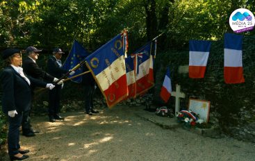 Vidéo: Commémoration des 4 résistants fusillées à la combe de Chailluz